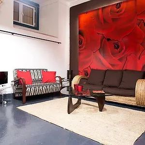  Appartement Renewed In Alfama